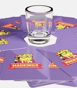 Mad Party Games MadKings - Drankspel - Kingsen - Kings Cup - Party Game - Incl. Shotglas & Grote Dobbelsteen -LEERZAME SPELLEN Verkoopwinkel 550x284 3