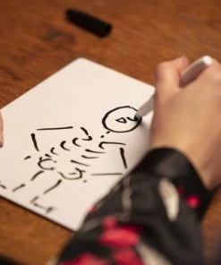 Bezzerwizzer HINT GO 100% NL - Bordspel -LEERZAME SPELLEN Verkoopwinkel 550x366 128