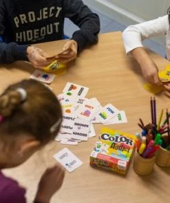 Shuffle - Color Addict - Kaartspel - Familiespel 28 Shuffle - Color Addict - Kaartspel - Familiespel -LEERZAME SPELLEN Verkoopwinkel 550x366 141