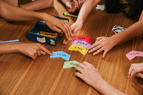 Repos Production Fun Facts - Kaartspel 5 Repos Production Fun Facts - Kaartspel - Afbeelding 3