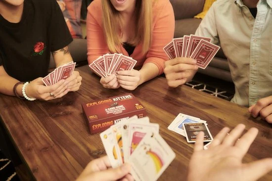 Exploding Kittens Bundel - Nederlandstalig 9 Exploding Kittens Bundel - Nederlandstalig - Afbeelding 7
