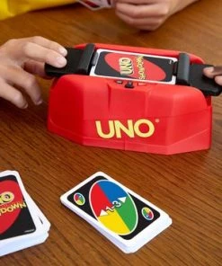 UNO Showdown - Mattel Games - Kaartspel -LEERZAME SPELLEN Verkoopwinkel 550x366 92