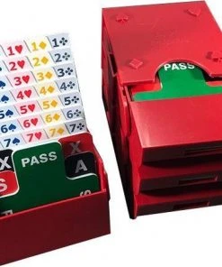 Speelkaartenshop Set Van 4 "Super" Biedboxen + Bridge Speelkaarten + Bridge Scoreblok 9 Speelkaartenshop Set Van 4 "Super" Biedboxen + Bridge Speelkaarten + Bridge Scoreblok -LEERZAME SPELLEN Verkoopwinkel 550x456 7