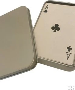 ESTARK Luxe Speelkaarten In Metal BOX - Plastic Coating - Poker Kaarten - Kaartspel - Spelkaarten - Spel Kaart - 56 Kaarten - Gezelschapsspel - Spelen - Playing Cards - In Blik 29 ESTARK Luxe Speelkaarten In Metal BOX - Plastic Coating - Poker Kaarten - Kaartspel - Spelkaarten - Spel Kaart - 56 Kaarten - Gezelschapsspel - Spelen - Playing Cards - In Blik -LEERZAME SPELLEN Verkoopwinkel 550x492 1