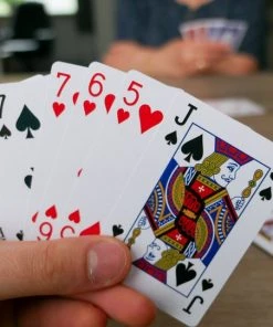 In Round Speelkaarten 2 Decks / Stokken – Stok Speel Kaarten – Spelkaarten – Voor Volwassen En Kinderen – Pokerkaarten – Kaart Spel / Kaartspel Set – Pestkaarten – Poker / Blackjack / Pesten – Rood / Blauw 14 In Round Speelkaarten 2 Decks / Stokken – Stok Speel Kaarten – Spelkaarten – Voor Volwassen En Kinderen – Pokerkaarten – Kaart Spel / Kaartspel Set – Pestkaarten – Poker / Blackjack / Pesten – Rood / Blauw -LEERZAME SPELLEN Verkoopwinkel 550x542 9