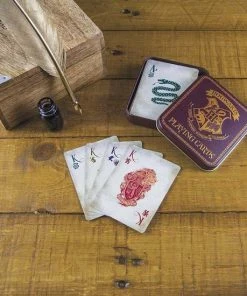 Paladone Harry Potter: Hogwarts - Kaartspel 24 Paladone Harry Potter: Hogwarts - Kaartspel -LEERZAME SPELLEN Verkoopwinkel 550x550 187