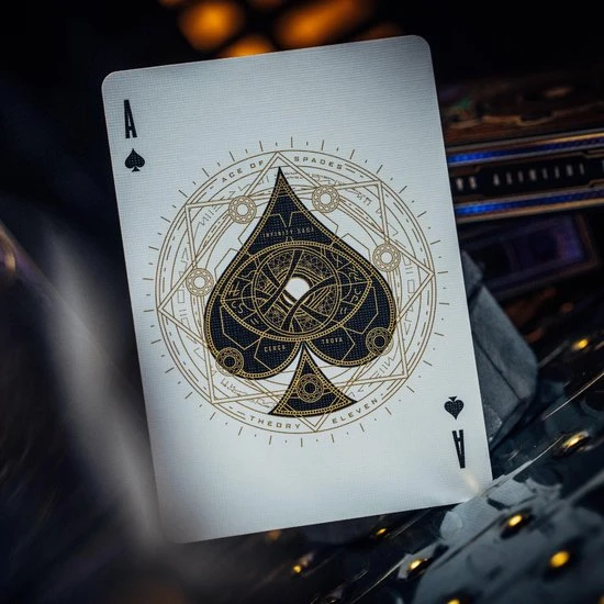 Theory11 Pokerkaarten Bicycle Avengers Purple 5 Theory11 Pokerkaarten Bicycle Avengers Purple - Afbeelding 3