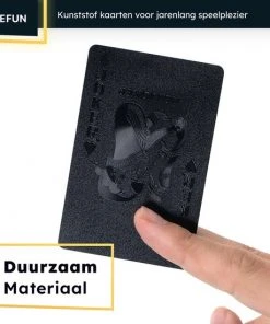 2BEFUN Waterdichte Kaarten - Zwart - Luxe Kaartspel - Speelkaarten - Pokerkaarten - Drankspel - Ook Geschikt Als Kerst Cadeau Voor Man En Vrouw, Voor Grote Kinderen Of Sinterklaas Schoencadeautjes - Cadeautjes -LEERZAME SPELLEN Verkoopwinkel 550x550 215
