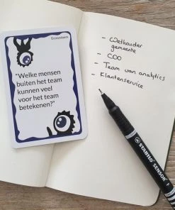 Odder Being - Visiekaarten Voor Teams - 55 Kaarten - Vragen Voor Teambuilding, Teamcoaching, Leiderschapscoaching -LEERZAME SPELLEN Verkoopwinkel 550x550 284