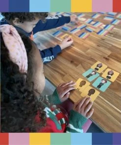 Antropokids Memoryspel 'Hé, Wie Ben Jij ' -LEERZAME SPELLEN Verkoopwinkel 550x550 292