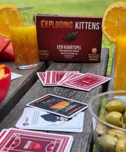Exploding Kittens Originele Editie - Nederlandstalig Kaartspel 13 Exploding Kittens Originele Editie - Nederlandstalig Kaartspel -LEERZAME SPELLEN Verkoopwinkel 550x733