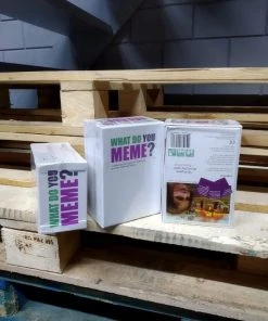What Do You Meme - Kaartspel / Familiespel / Partyspel - Engelstalige Editie 26 What Do You Meme - Kaartspel / Familiespel / Partyspel - Engelstalige Editie -LEERZAME SPELLEN Verkoopwinkel 550x733 5